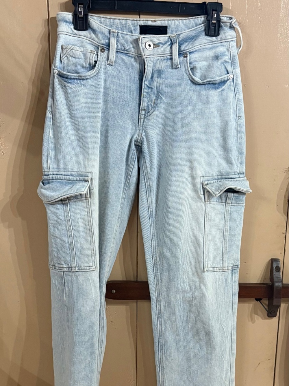 Edgely cargo jeans size 0, light wash
